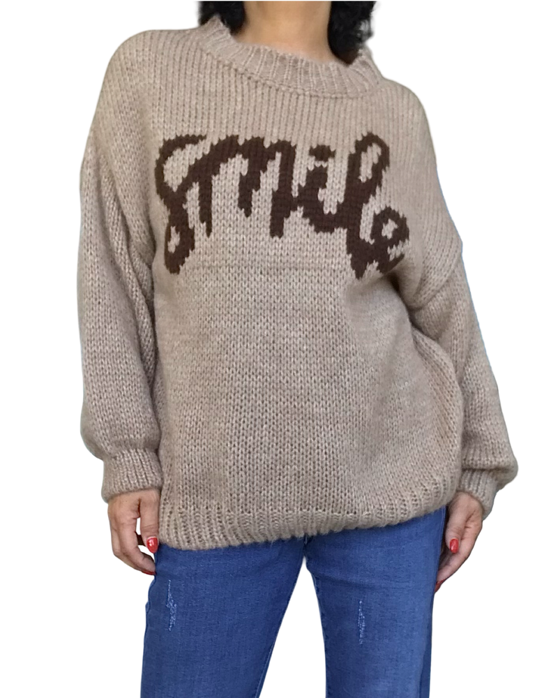 Chandail uni en gros tricot beige « SMILE »