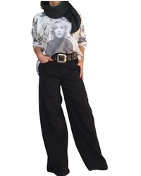 Chandail en tricot uni blanc cassé et noir avec dessin Marilyn Monroe