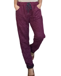 Pantalon bourgogne en ultra suède à taille élastique avec cordon noir