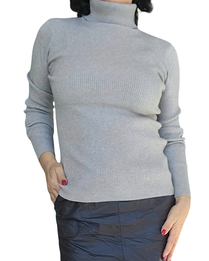 Chandail col roulé uni gris avec lurex argenté