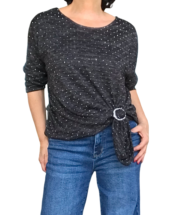 Chandail chiné noir et gris garni de petites pierres argentées