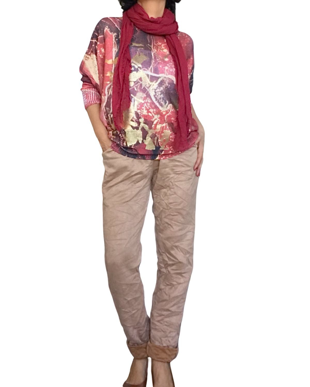 Chandail en tricot léger rouge, bourgogne et beige imprimé abstrait