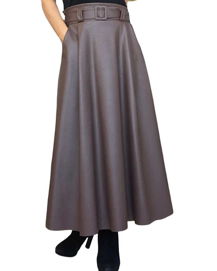 Jupe longue brune cuir vegan, coupe ligne A